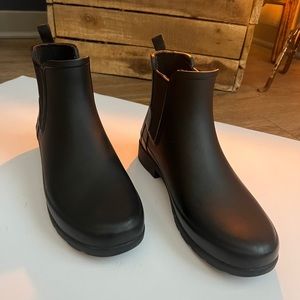 Hunter Refined Chelsea Boots Slim Fit Black Womens